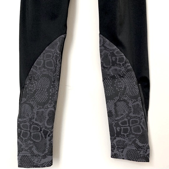 Adidas by Stella McCartney size XS Run Leo Tight - Picture 14 of 14